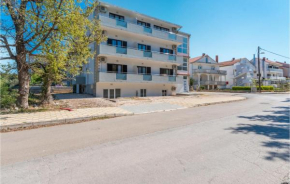 Nice apartment in Biograd na Moru with WiFi